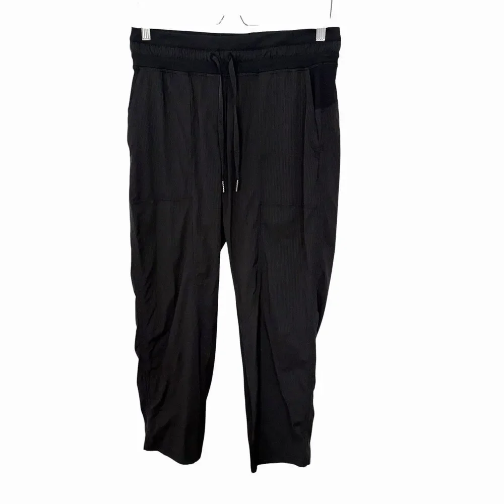 LULULEMON Dance Studio Mid-Rise 25